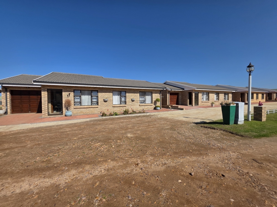 3 Bedroom Property for Sale in Jeffreys Bay Central Eastern Cape